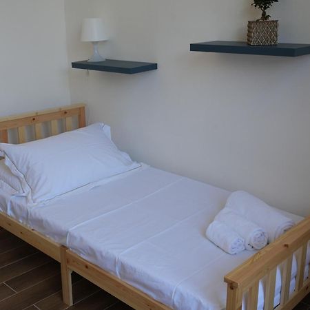 Palazzo Manzoni Apartments Барі Екстер'єр фото