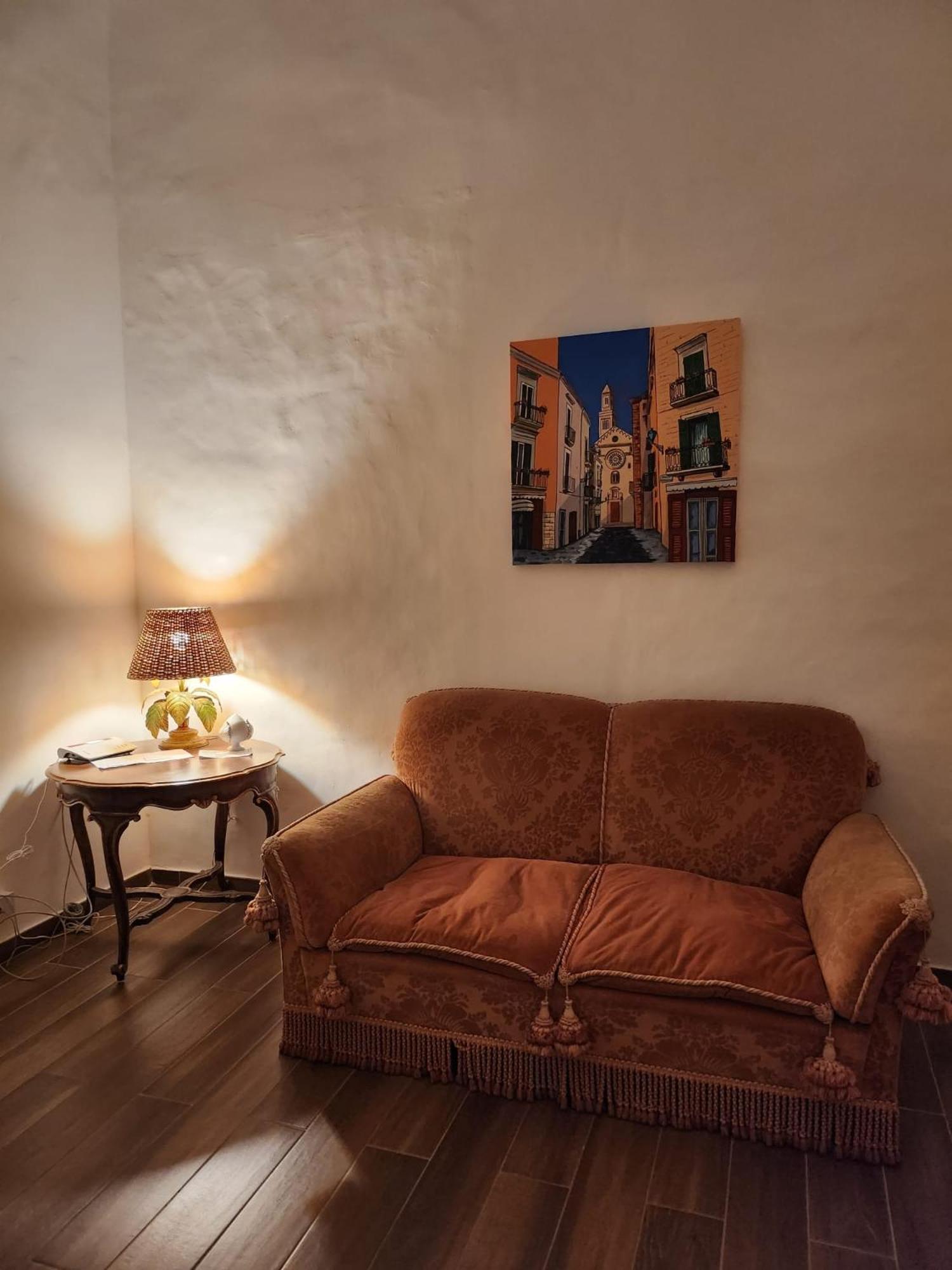 Palazzo Manzoni Apartments Барі Екстер'єр фото